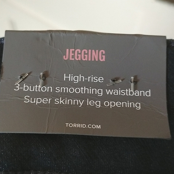 BNWT Torrid High-Rise Jegging Size 24T - Picture 9 of 12